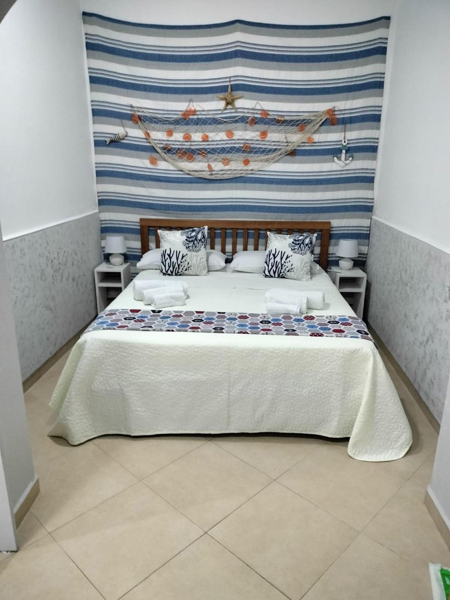 פלרמו Domus Rosaliae - Casa Vacanze מראה חיצוני תמונה